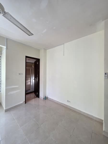 Kondominium untuk Dijual di Riana Green East - Yanny Siow - Interior - PropertyGuru.com.my
