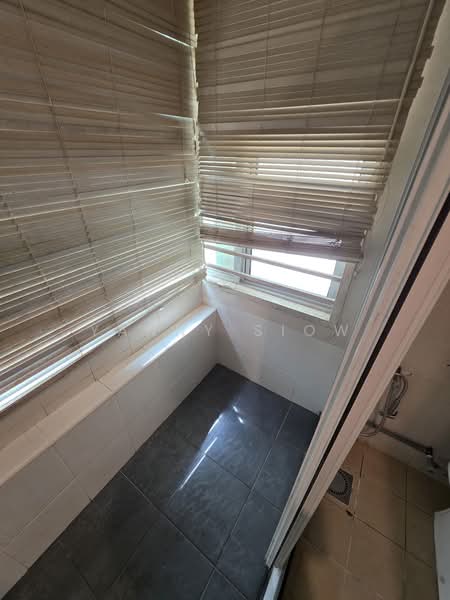 Kondominium untuk Dijual di Riana Green East - Yanny Siow - Bathroom - PropertyGuru.com.my