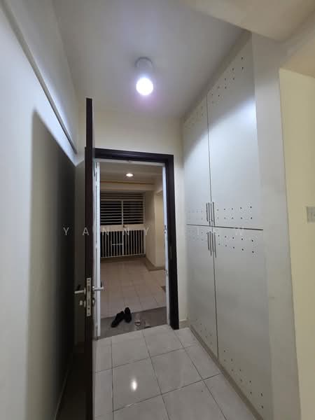 Kondominium untuk Dijual di Riana Green East - Yanny Siow - Entrance - PropertyGuru.com.my
