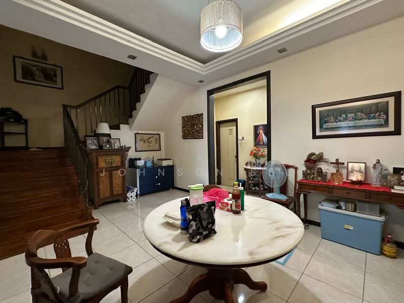 2.5-storey Terraced House for Sale in Usj 1 (Subang Jaya) - Johnson See - Living Room - PropertyGuru.com.my