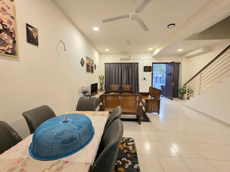2-storey Terraced House for Sale in M Residence 2 (Rawang) - Samson Lee - Living Room - PropertyGuru.com.my