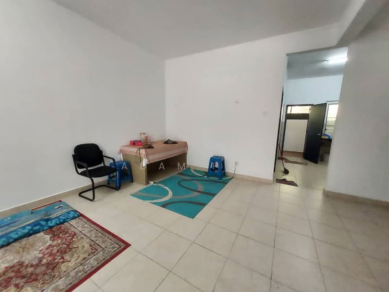 2-storey Terraced House for Sale in Desa Coalfields (Sungai Buloh) - Adam Foo - Interior - PropertyGuru.com.my