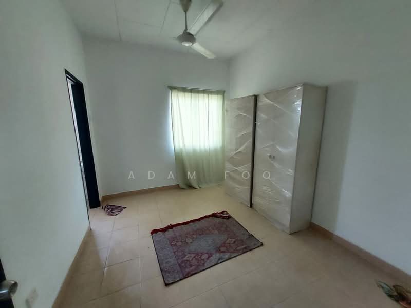 2-storey Terraced House for Sale in Desa Coalfields (Sungai Buloh) - Adam Foo - Bedroom - PropertyGuru.com.my