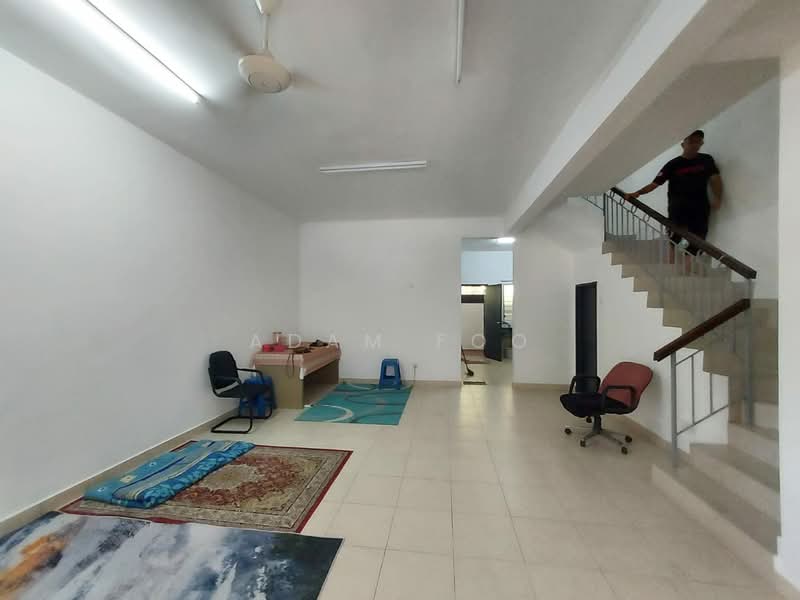 2-storey Terraced House for Sale in Desa Coalfields (Sungai Buloh) - Adam Foo - Living Room - PropertyGuru.com.my