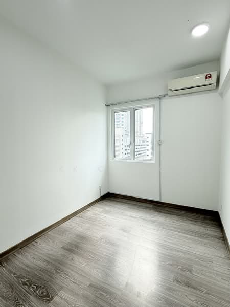Condominium for Rent at Scenaria @ North Kiara Hills - KK Chong - PropertyGuru.com.my