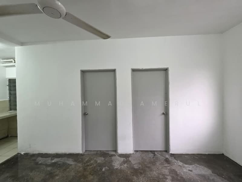 Apartment for Rent at Pangsapuri Seri Nipah - Muhammad Amerul - Interior - PropertyGuru.com.my
