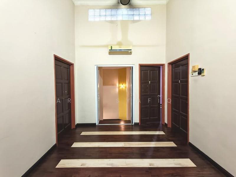 Rumah Teres 2-Tingkat untuk Dijual di Bandar Tun Hussein Onn (Cheras) - Ariff Syafiq - Interior - PropertyGuru.com.my
