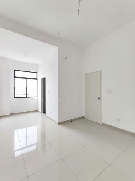 2-storey Terraced House for Sale in Taman Desa Cemerlang (Ulu Tiram) - Tommy Tai - Interior - PropertyGuru.com.my