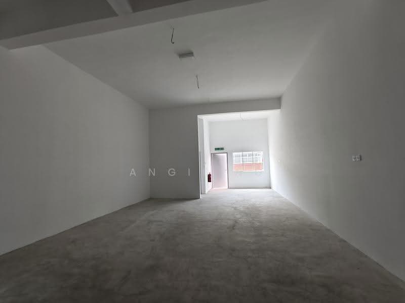 Shop / Office for Rent in Ayer Keroh (Melaka) - Angie Ng - Entrance - PropertyGuru.com.my