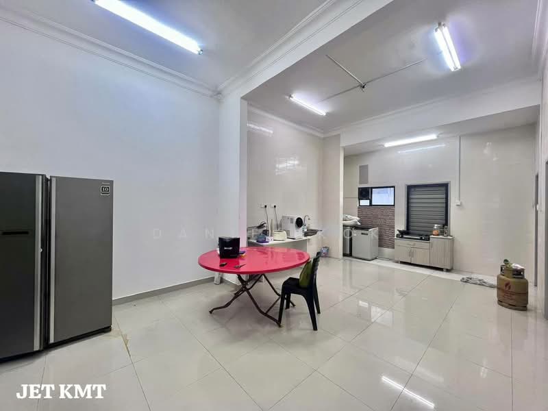 Rumah Teres 2.5 Tingkat untuk Dijual di Bandar Bukit Raja (Klang) - Daniel Kok - Kitchen - PropertyGuru.com.my
