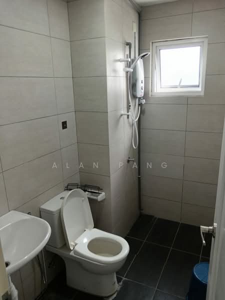 Service Residence for Rent at Residensi Rimbun @ Canopy Hills - Alan Pang - Bathroom - PropertyGuru.com.my