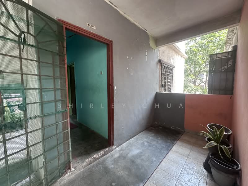 Rumah Flat untuk Dijual di Seri Mas - Shirley Chua - Entrance - PropertyGuru.com.my
