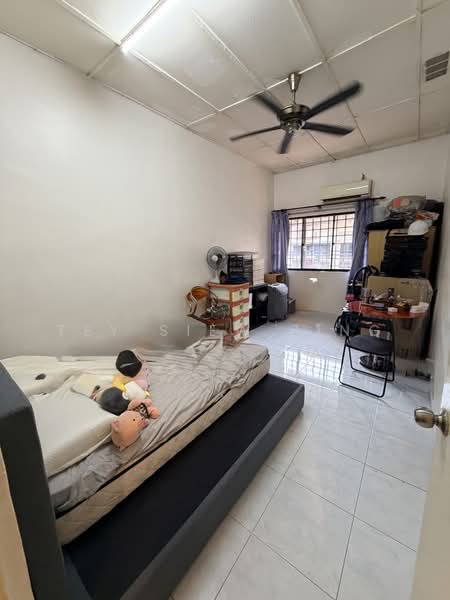 2-storey Terraced House for Sale in Serdang (Seri Kembangan) - Tey Siew Zing - PropertyGuru.com.my