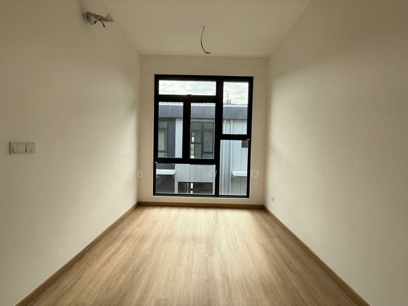 Rumah Teres 3 Tingkat untuk Dijual di Taman Puchong Legenda (Puchong) - Ben Woo - PropertyGuru.com.my