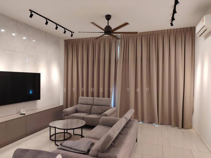 Kondominium untuk Dijual di Seri Puteri Hills - Jeffrey Yap - Living Room - PropertyGuru.com.my