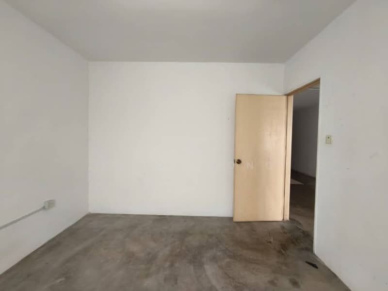 Rumah Teres 2 Tingkat untuk Disewa di Bandar Mahkota (Banting) - Eason Hong - Interior - PropertyGuru.com.my