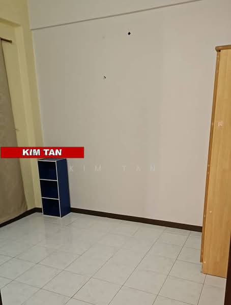Condominium for Rent at Taman Desa Relau 2 - Kim Tan - Interior - PropertyGuru.com.my