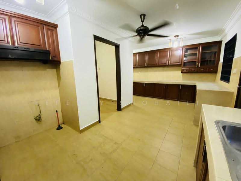 Rumah Teres 2 Tingkat untuk Dijual di Setiawangsa (Kuala Lumpur) - Effendy Shohaili - Kitchen - PropertyGuru.com.my
