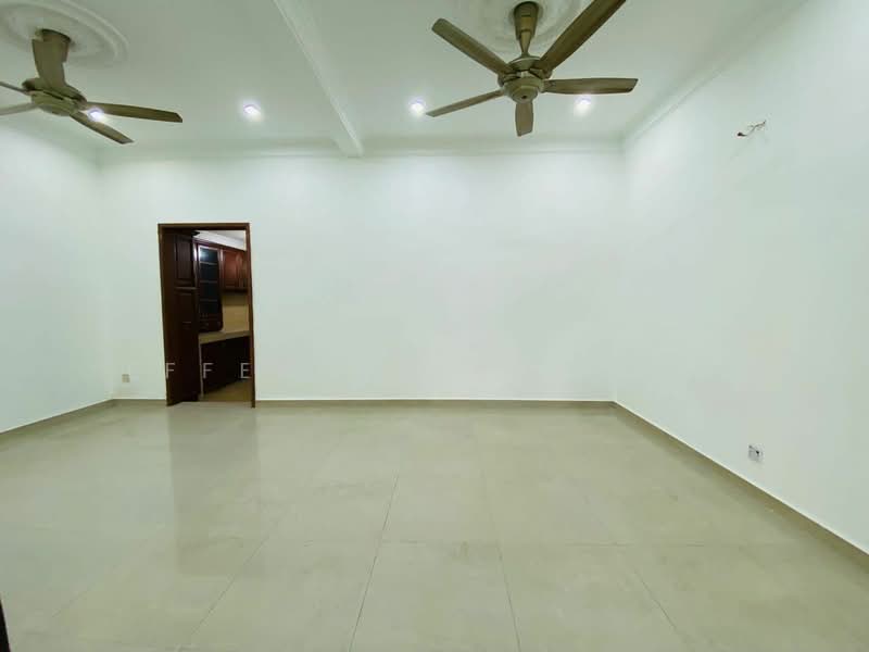 Rumah Teres 2 Tingkat untuk Dijual di Setiawangsa (Kuala Lumpur) - Effendy Shohaili - Living Room - PropertyGuru.com.my