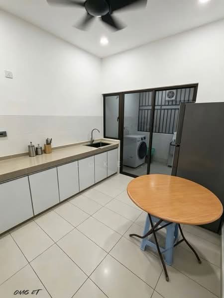 2-storey Terraced House for Sale in Bandar Bukit Raja (Klang) - Loke . - Kitchen - PropertyGuru.com.my