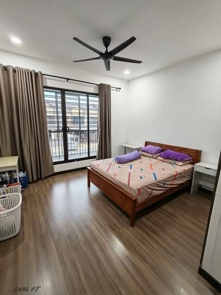 2-storey Terraced House for Sale in Bandar Bukit Raja (Klang) - Loke . - Bedroom - PropertyGuru.com.my