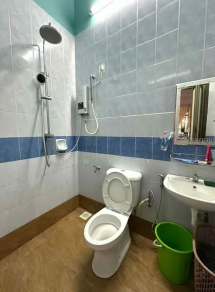 Rumah Teres 1.5-Tingkat untuk Dijual di Ulu Tiram (Johor) - Jen Kiok - Bathroom - PropertyGuru.com.my