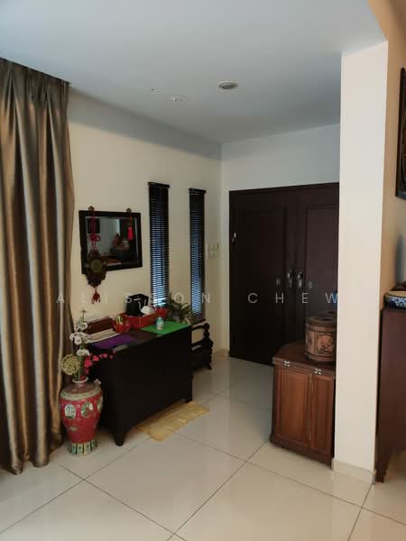 Semi-Detached House for Sale in Bukit Dumbar (Jelutong) - Alisson Chew - Entrance - PropertyGuru.com.my