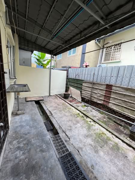 2-storey Terraced House for Rent in Bandar Menjalara (Kuala Lumpur) - CCS Shan - Exterior - PropertyGuru.com.my
