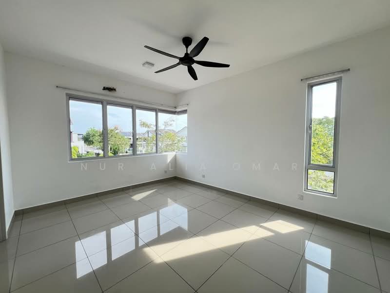 2-storey Terraced House for Sale in Telok Panglima Garang (Selangor) - Nur Alia Omar - Interior - PropertyGuru.com.my