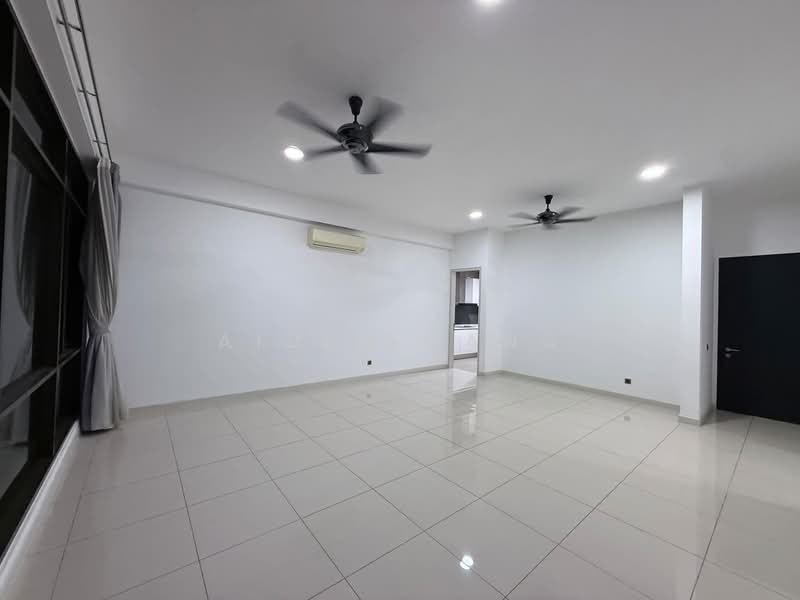 Service Residence for Sale at The Park 2 - Aiden Dang - Living Room - PropertyGuru.com.my