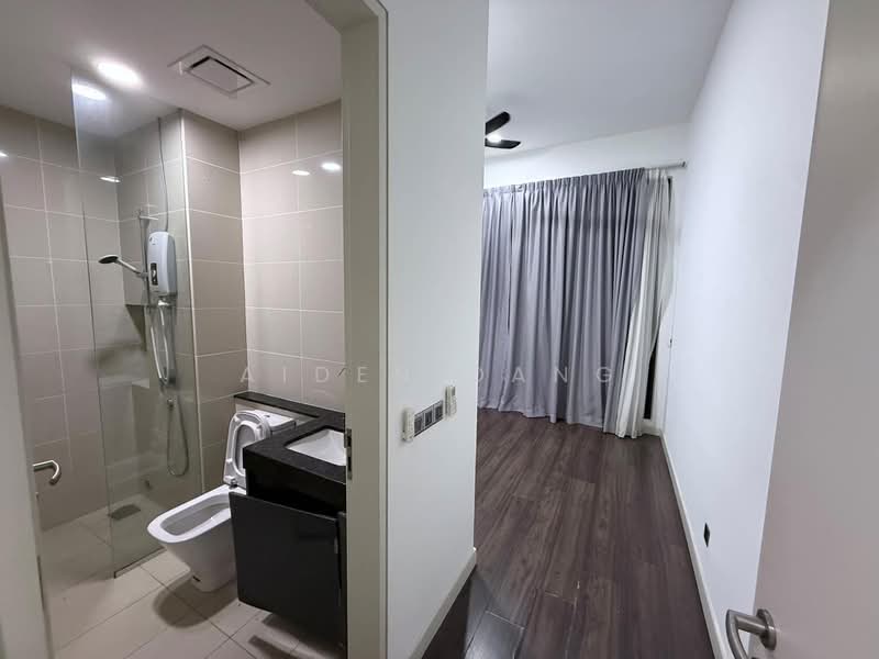 Service Residence for Sale at The Park 2 - Aiden Dang - Bathroom - PropertyGuru.com.my