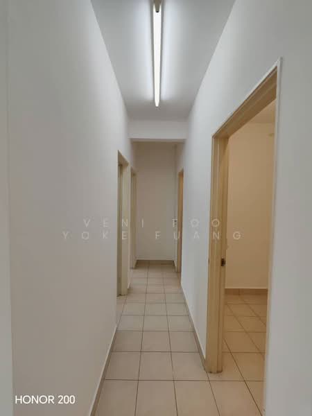 Apartment for Sale at Akasia Apartment @ Setia Alam - Veni Foo Yoke Fuang - Corridor - PropertyGuru.com.my