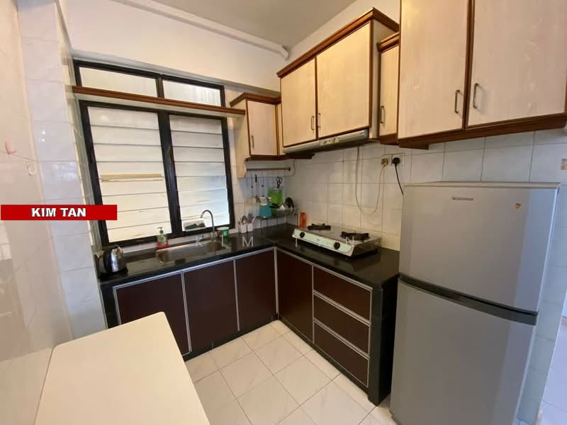 Kondominium untuk Disewa di Sunny Ville Condominium - Kim Tan - Kitchen - PropertyGuru.com.my