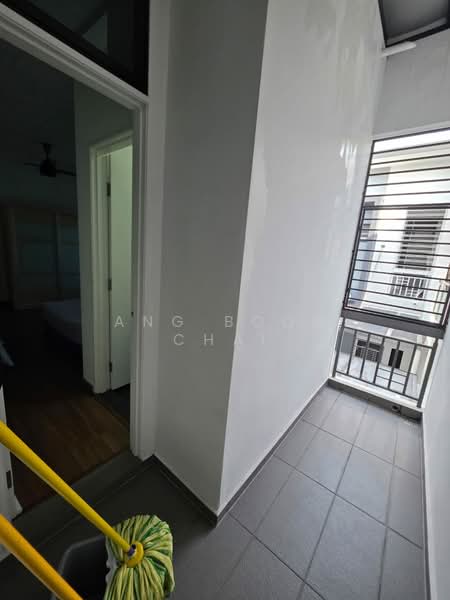 Cluster House for Sale in Bukit Indah (Iskandar Puteri (Nusajaya)) - Ang Boon Chai - Balcony - PropertyGuru.com.my