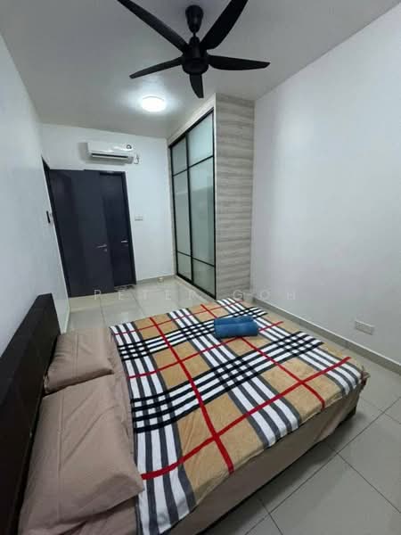 Service Residence for Sale at Skysuites @ Meldrum Hills - Peter Goh - Bedroom - PropertyGuru.com.my