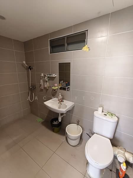 Condominium for Sale at Putra Place Condominium - Jacky Yeoh - Bathroom - PropertyGuru.com.my
