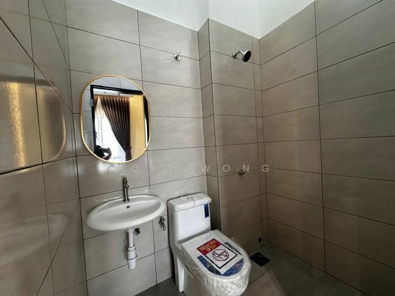 1-storey Terraced House for Sale in Seremban 2 (Negeri Sembilan) - Zoey Wong - Bathroom - PropertyGuru.com.my
