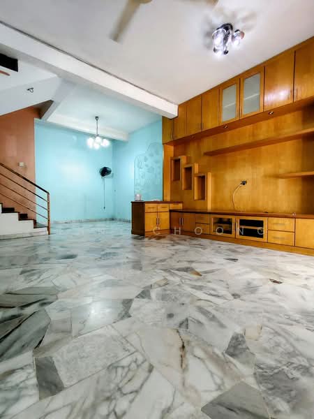 Rumah Teres 2 Tingkat untuk Dijual di Taman Dagang (Ampang) - Jenny Choong - Living Room - PropertyGuru.com.my