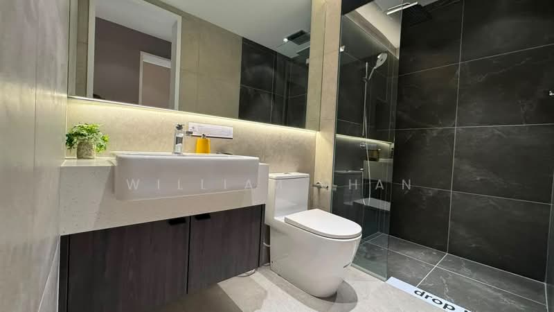 Servis Apartment untuk Dijual di Binastra Cochrane - William Chan - Bathroom - PropertyGuru.com.my