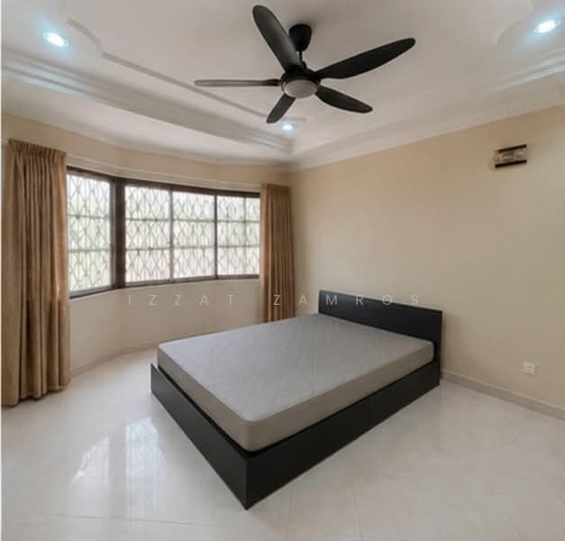 Rumah Teres 2-Tingkat untuk Dijual di Seksyen 5, Bandar Kinrara (Puchong) - Izzat Zamros - PropertyGuru.com.my