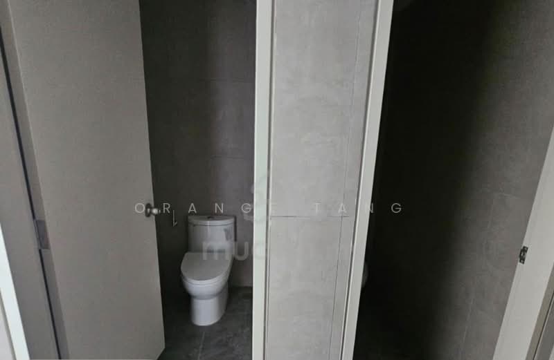 Shop / Office for Rent in Jalan Klang Lama (Old Klang Road) (Kuala Lumpur) - Orange Tang - Bathroom - PropertyGuru.com.my