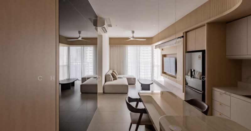 Servis Apartment untuk Dijual di Setia Sky 88 - Charlotte Chong - Living Room - PropertyGuru.com.my
