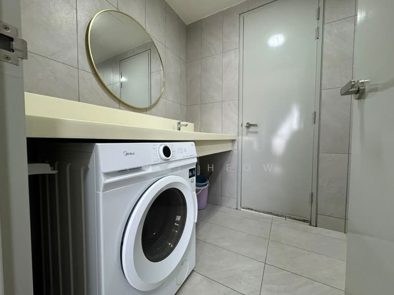 Service Residence for Rent at Emerald 9 - Pinki Heow - Bathroom - PropertyGuru.com.my