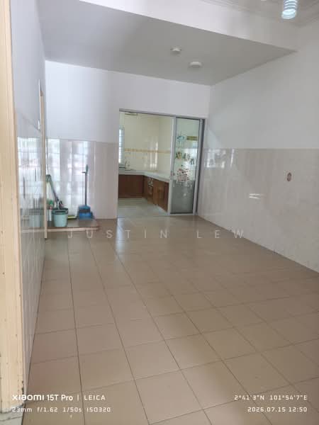 Rumah Teres untuk Disewa di Seremban 2 (Negeri Sembilan) - Justin Lew - Kitchen - PropertyGuru.com.my