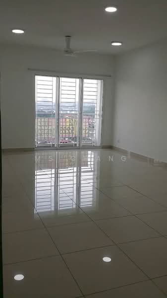 Kondominium untuk Dijual di 7 Tree Seven Residence - Ms Chang - Living Room - PropertyGuru.com.my