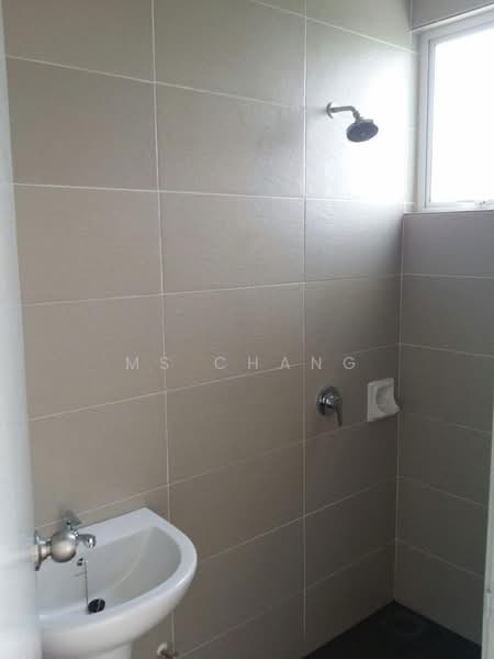 Kondominium untuk Dijual di 7 Tree Seven Residence - Ms Chang - Bathroom - PropertyGuru.com.my
