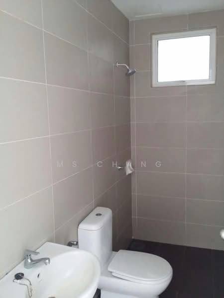 Kondominium untuk Dijual di 7 Tree Seven Residence - Ms Chang - Bathroom - PropertyGuru.com.my