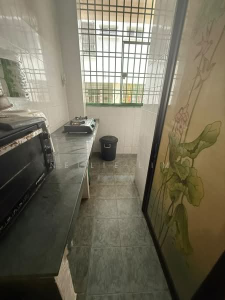 Condominium for Sale at Summer Park Townhouse @ Seri Alam - Nellie Lim - Kitchen - PropertyGuru.com.my