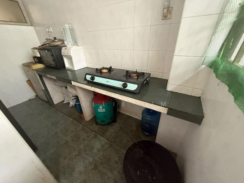 Condominium for Sale at Summer Park Townhouse @ Seri Alam - Nellie Lim - Kitchen - PropertyGuru.com.my