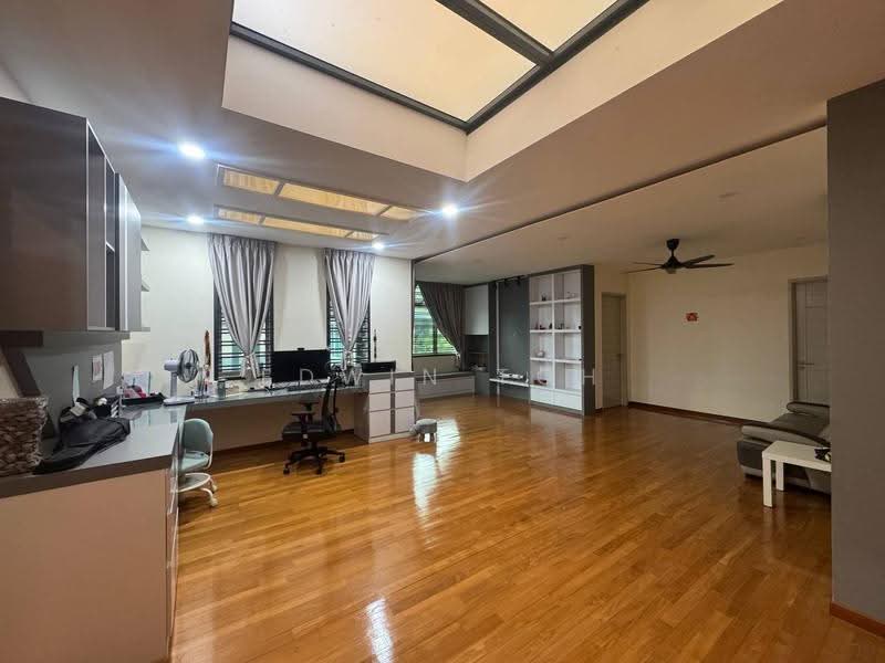 Semi-Detached House for Sale in Taman Perling (Perling) - Edwin Toh - Living Room - PropertyGuru.com.my